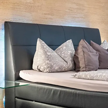 Haus Bienen לינה וארוחת בוקר